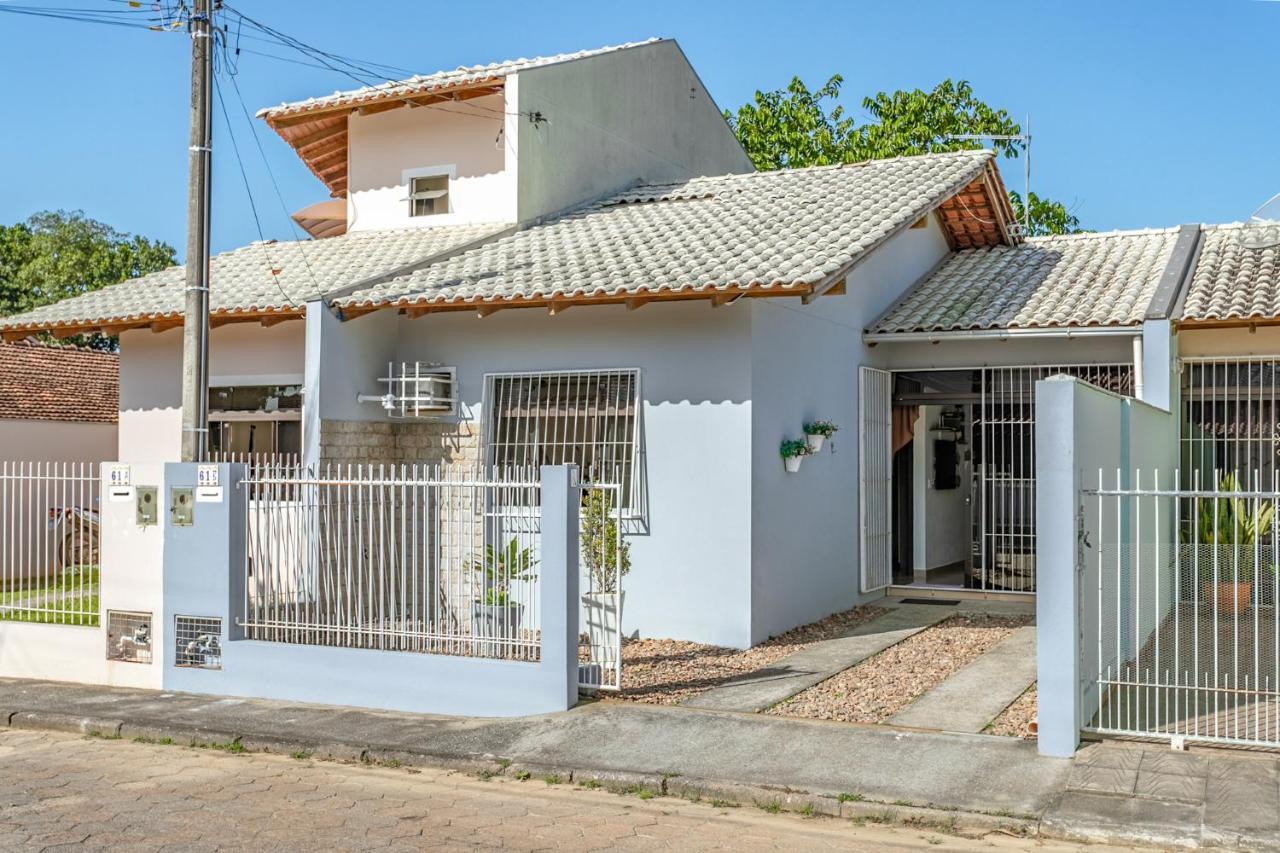 Linda Casa A 150M Da Praia E Prox Ao Beto Carrero Penha  Eksteriør billede